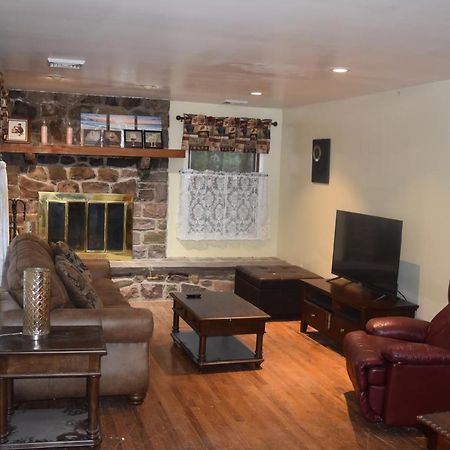 5 Bdr Cabin Game Rm Large Deck Fireplace Firetable Lake Harmony Dış mekan fotoğraf